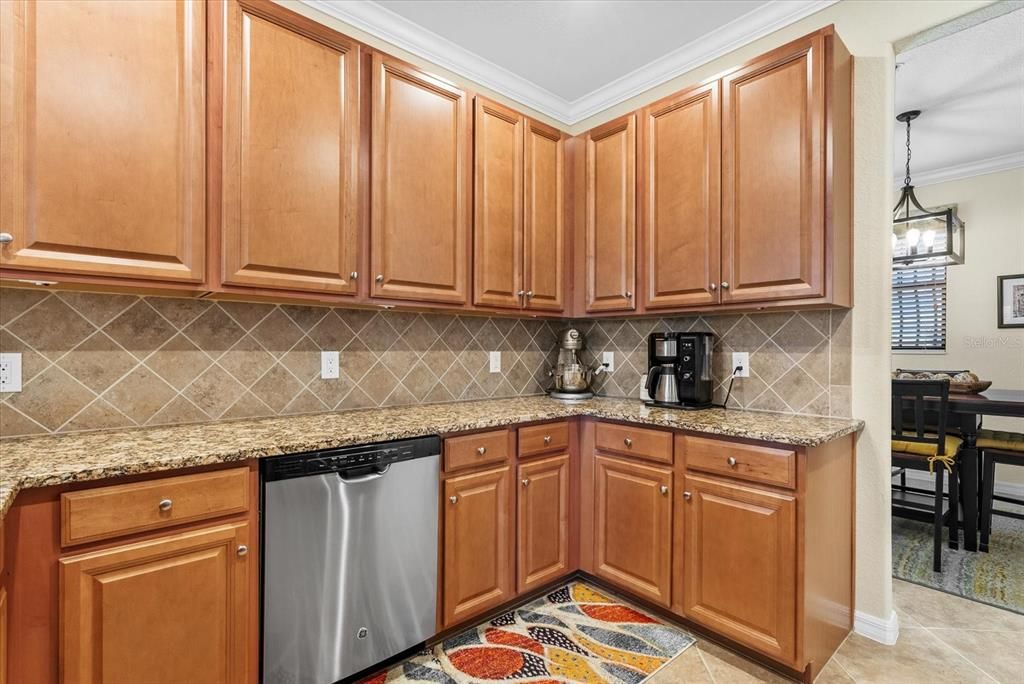 For Sale: $399,000 (3 beds, 2 baths, 2187 Square Feet)