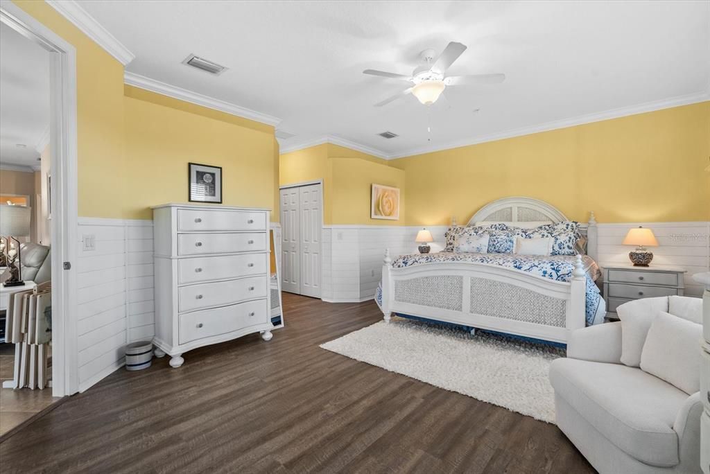 For Sale: $399,000 (3 beds, 2 baths, 2187 Square Feet)