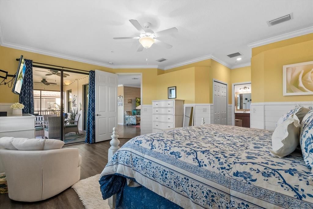 For Sale: $399,000 (3 beds, 2 baths, 2187 Square Feet)