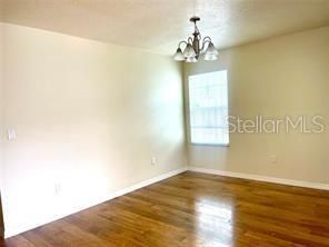 For Rent: $1,800 (3 beds, 2 baths, 1196 Square Feet)