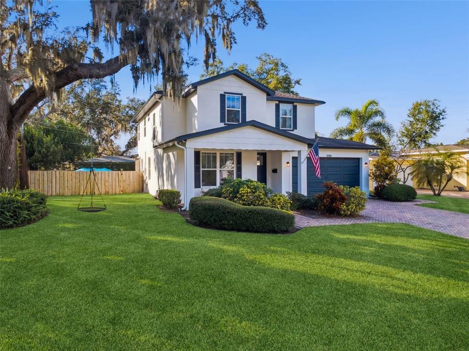 For Sale: $850,000 (4 beds, 3 baths, 2431 Square Feet)