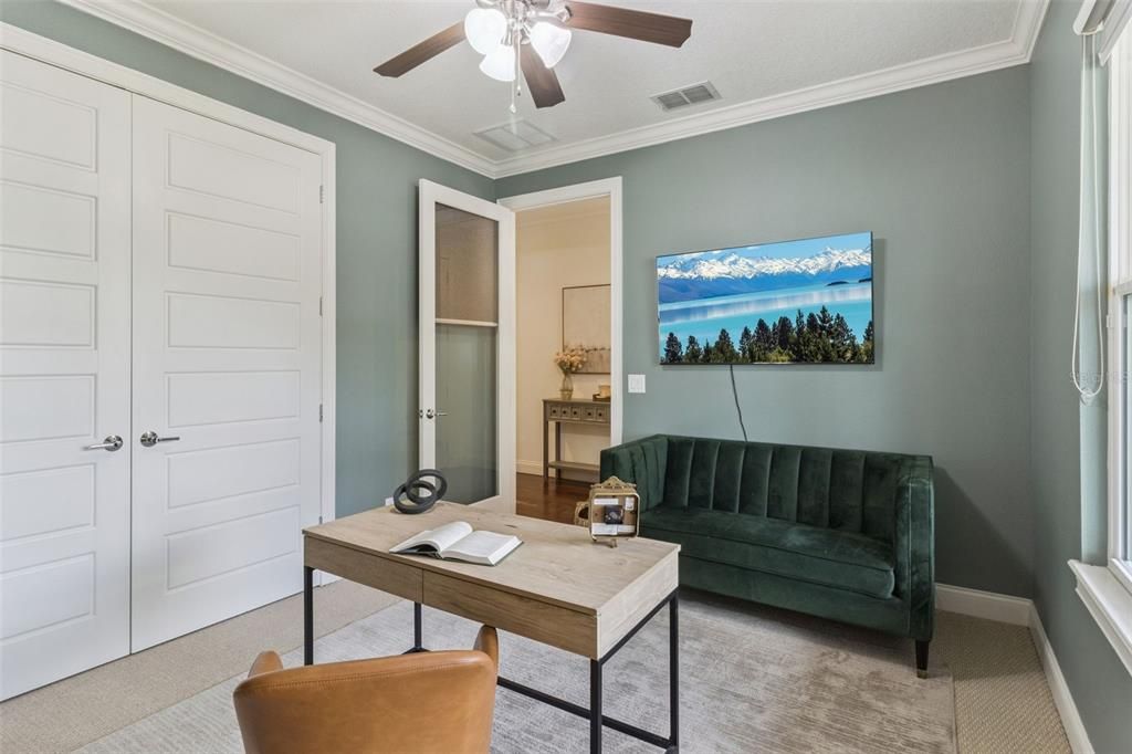 For Sale: $850,000 (4 beds, 3 baths, 2431 Square Feet)