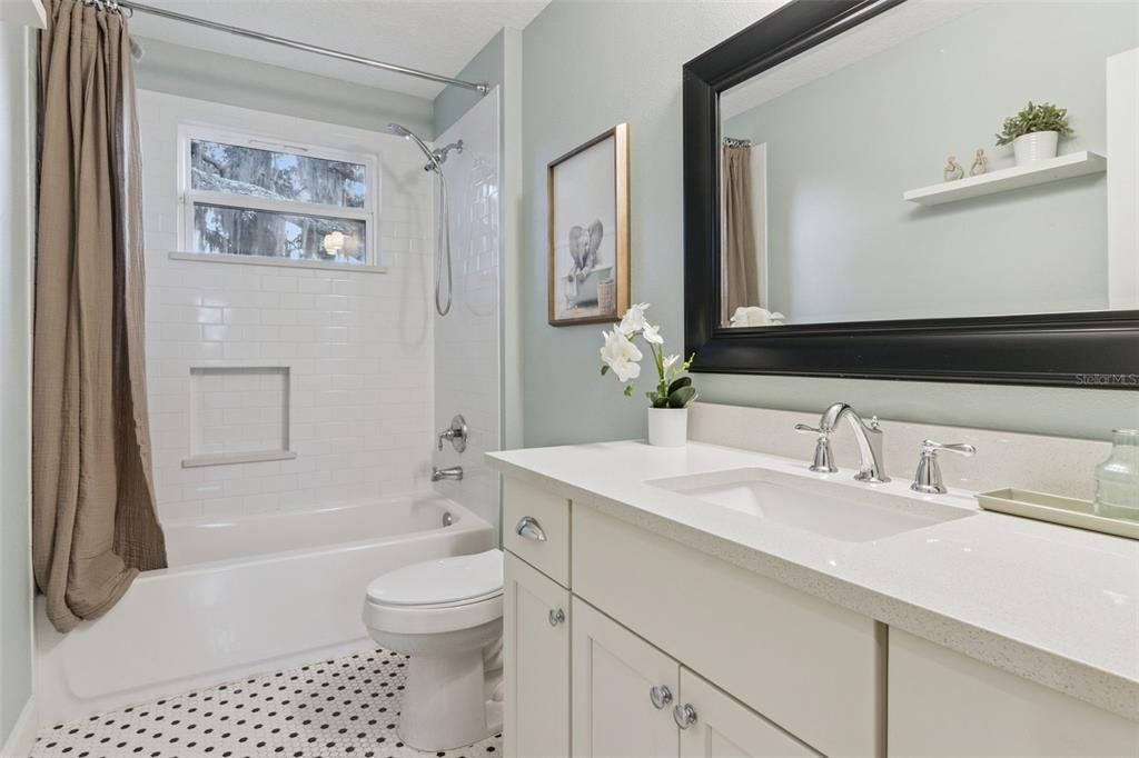 For Sale: $850,000 (4 beds, 3 baths, 2431 Square Feet)