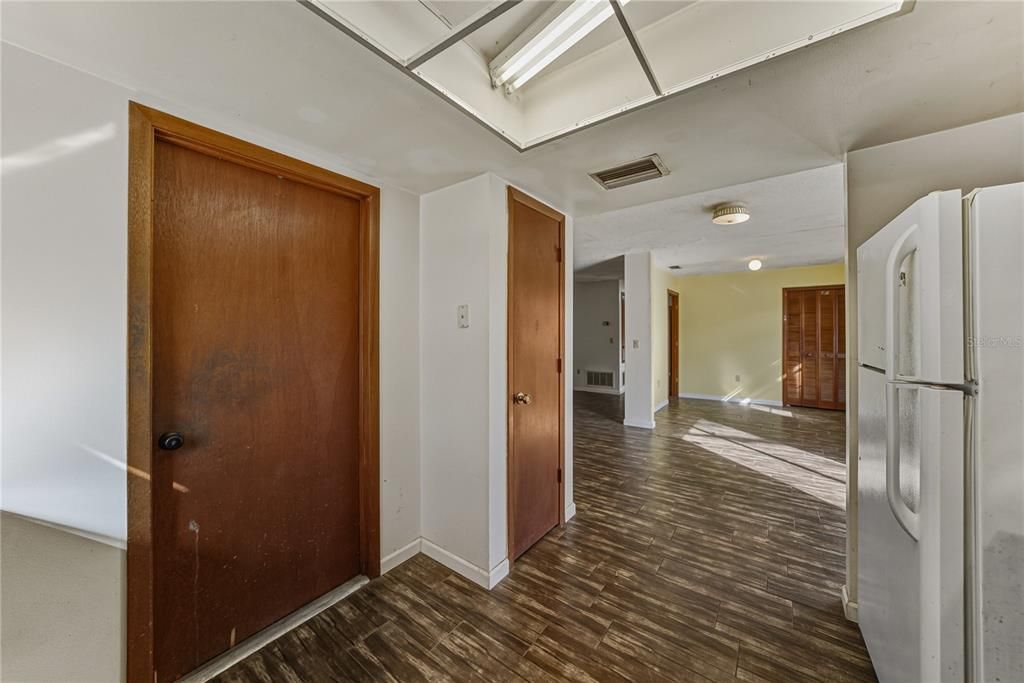 For Sale: $149,000 (3 beds, 2 baths, 868 Square Feet)