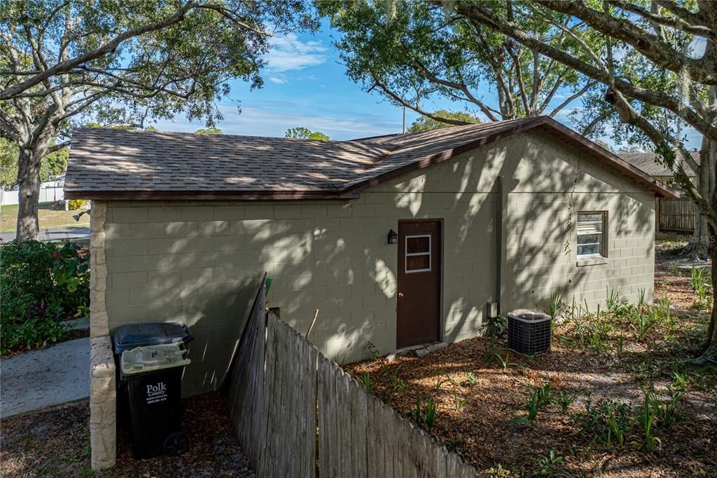 For Sale: $149,000 (3 beds, 2 baths, 868 Square Feet)