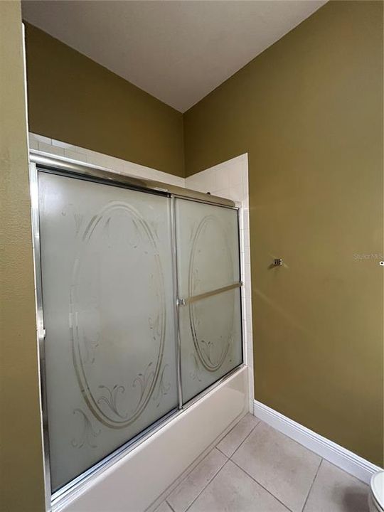 На продажу: $360,000 (2 спален, 2 ванн, 1556 Квадратных фут)