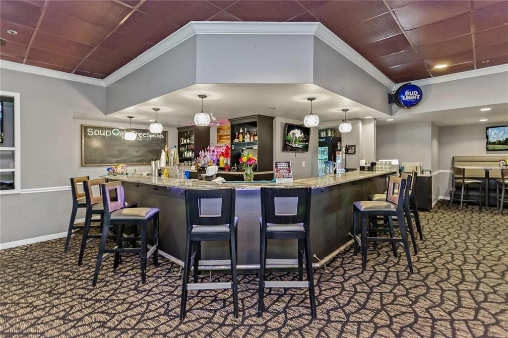 For Sale: $554,000 (3 beds, 2 baths, 1722 Square Feet)