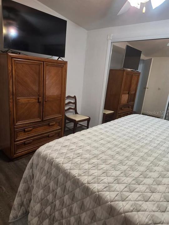 出租: $1,600 (2 贝兹, 2 浴室, 1100 平方英尺)