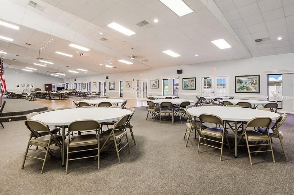 出租: $1,600 (2 贝兹, 2 浴室, 1100 平方英尺)