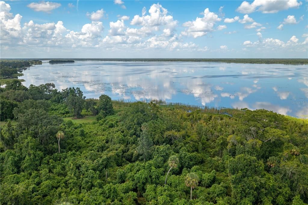 En Venta: $142,000 (0.98 acres)