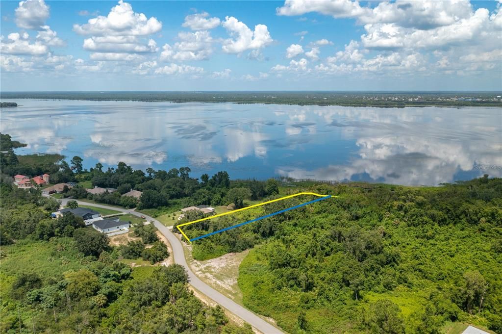 En Venta: $142,000 (0.98 acres)