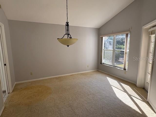 待售: $416,000 (2 贝兹, 2 浴室, 1634 平方英尺)