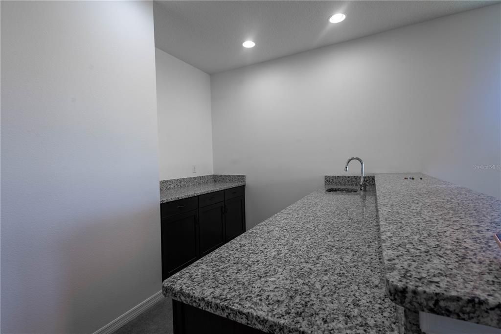 For Sale: $899,000 (5 beds, 4 baths, 4850 Square Feet)