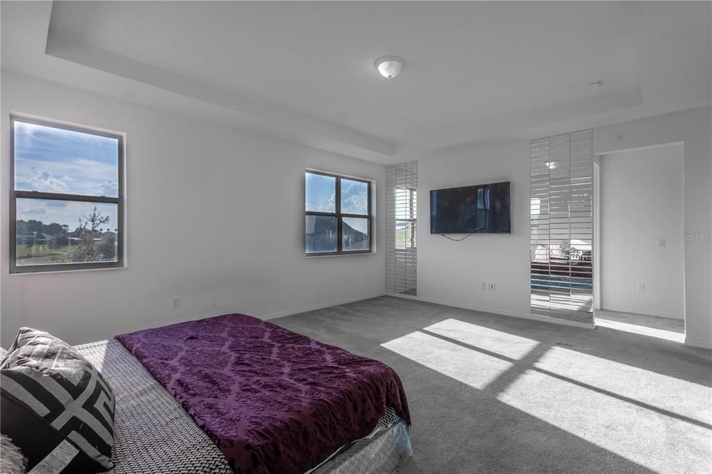 For Sale: $899,000 (5 beds, 4 baths, 4850 Square Feet)