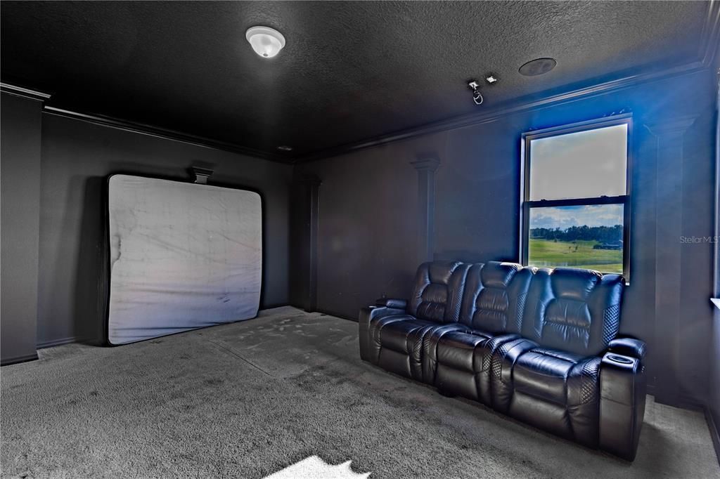 For Sale: $899,000 (5 beds, 4 baths, 4850 Square Feet)