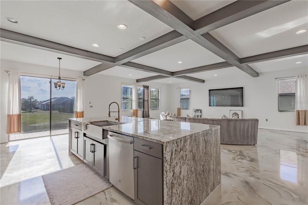 For Sale: $899,000 (5 beds, 4 baths, 4850 Square Feet)