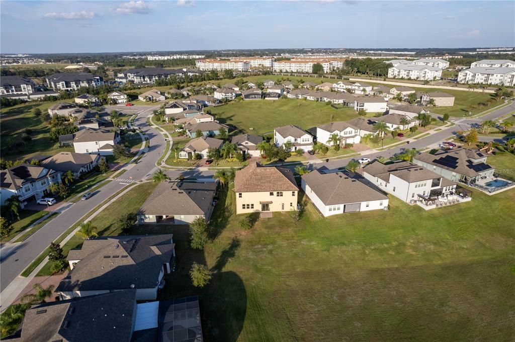 For Sale: $899,000 (5 beds, 4 baths, 4850 Square Feet)