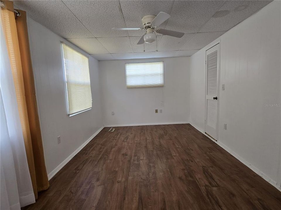 For Sale: $115,000 (2 beds, 2 baths, 1656 Square Feet)