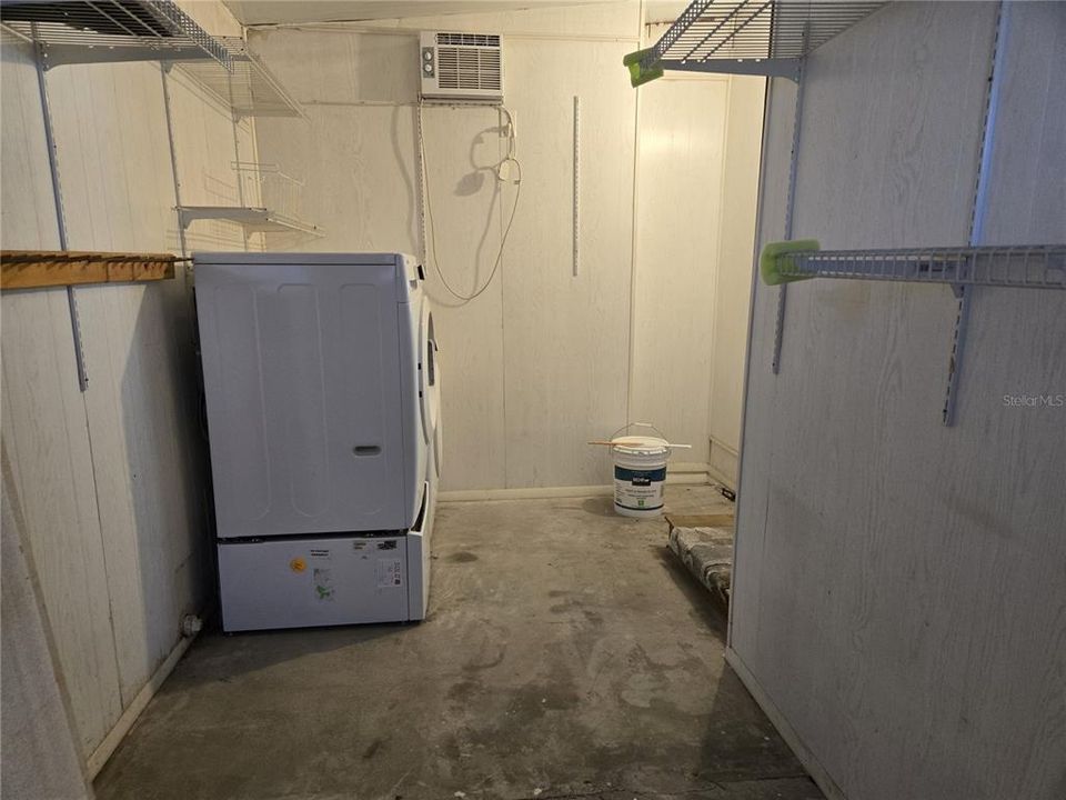 For Sale: $115,000 (2 beds, 2 baths, 1656 Square Feet)