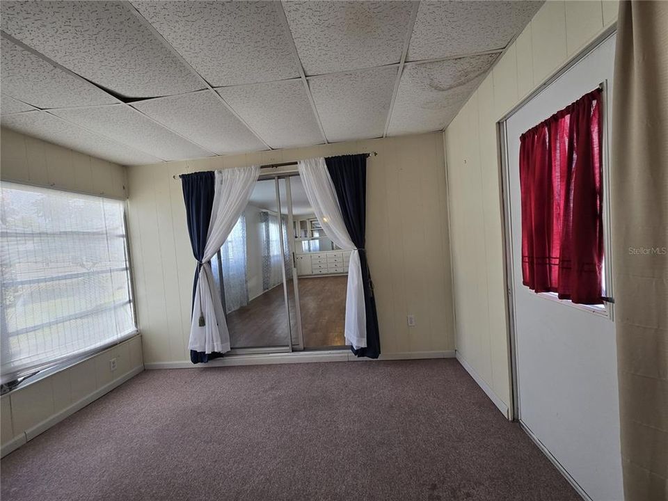 For Sale: $115,000 (2 beds, 2 baths, 1656 Square Feet)