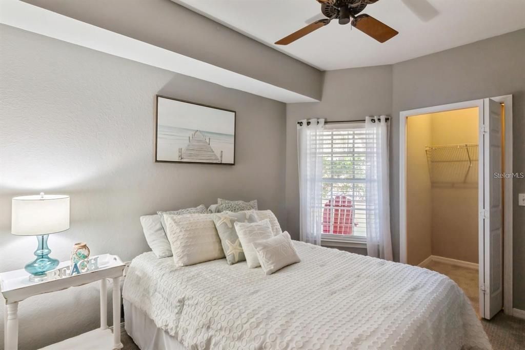 For Rent: $1,800 (2 beds, 1 baths, 1116 Square Feet)