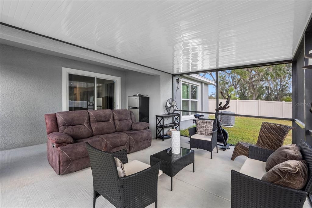 На продажу: $364,900 (3 спален, 2 ванн, 1566 Квадратных фут)