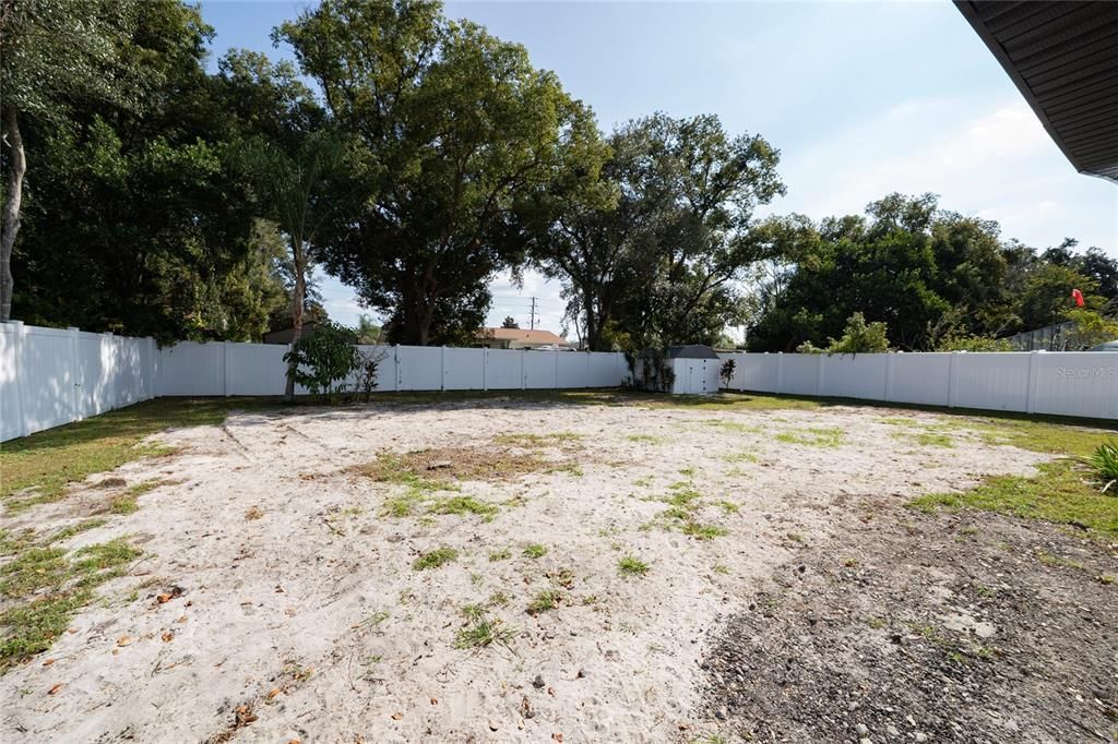 For Sale: $404,990 (3 beds, 2 baths, 1356 Square Feet)