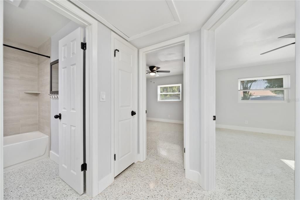 For Sale: $404,990 (3 beds, 2 baths, 1356 Square Feet)