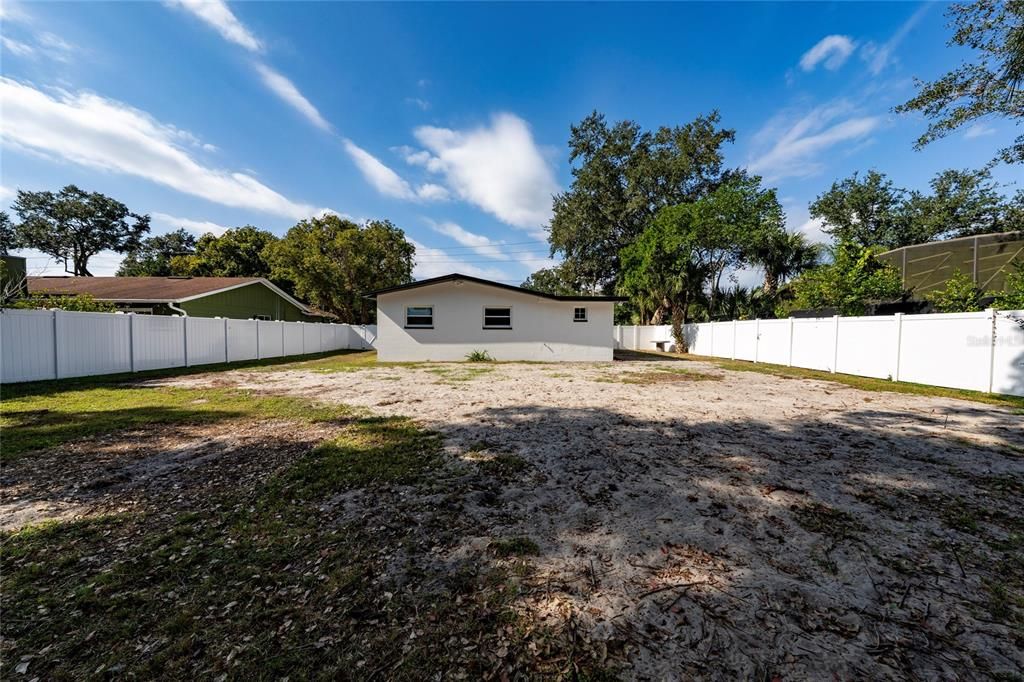 For Sale: $404,990 (3 beds, 2 baths, 1356 Square Feet)