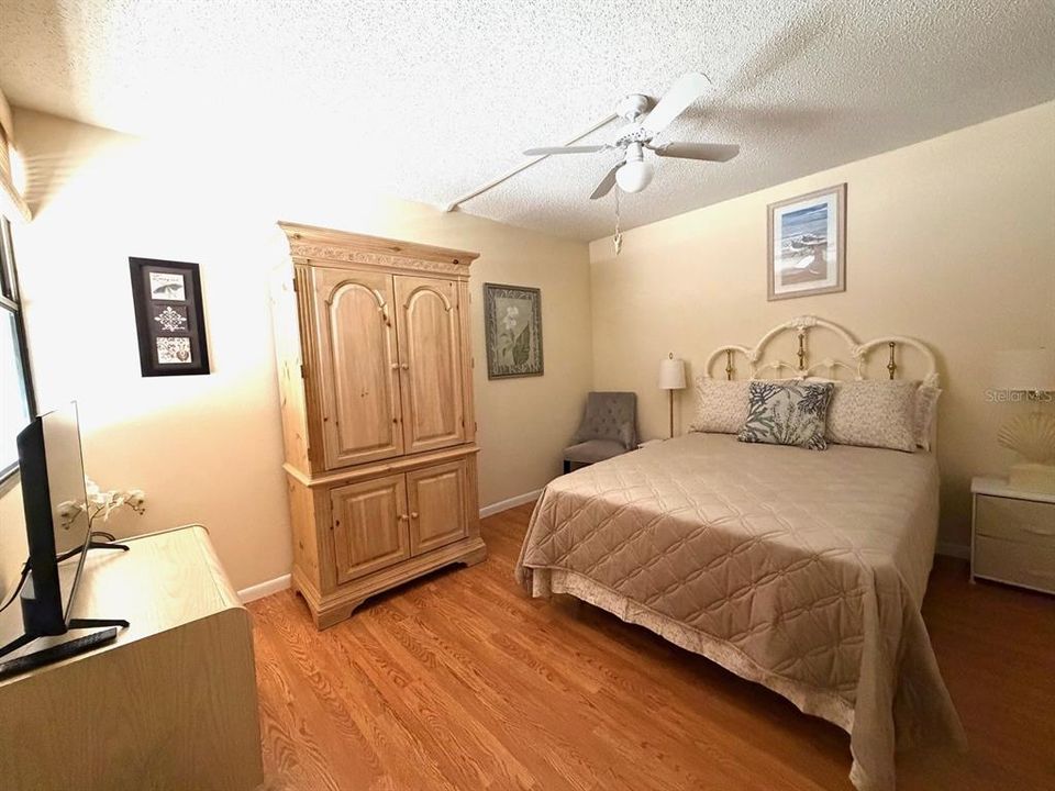 For Rent: $5,000 (2 beds, 2 baths, 1191 Square Feet)