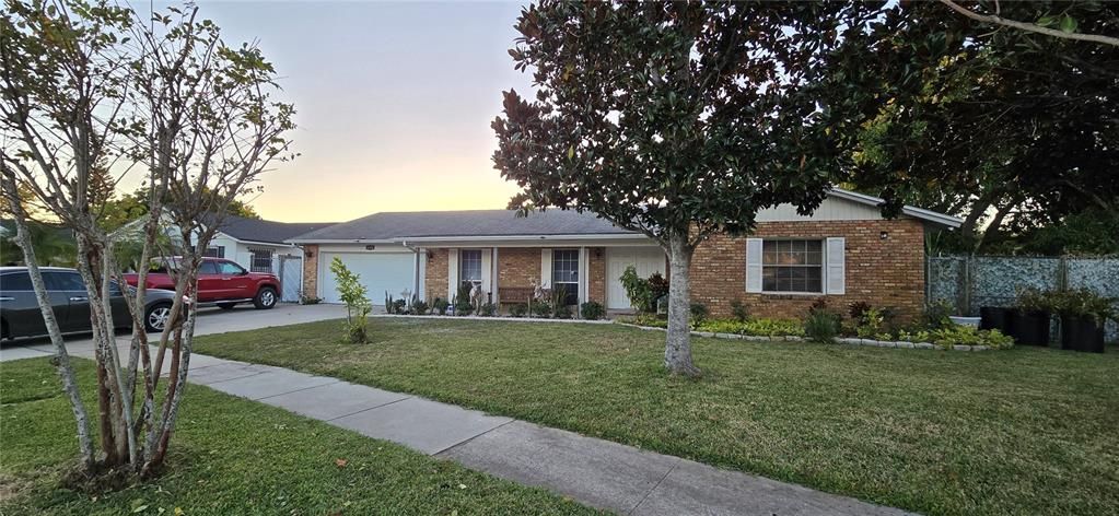 En Renta: $2,450 (3 camas, 2 baños, 1729 Pies cuadrados)