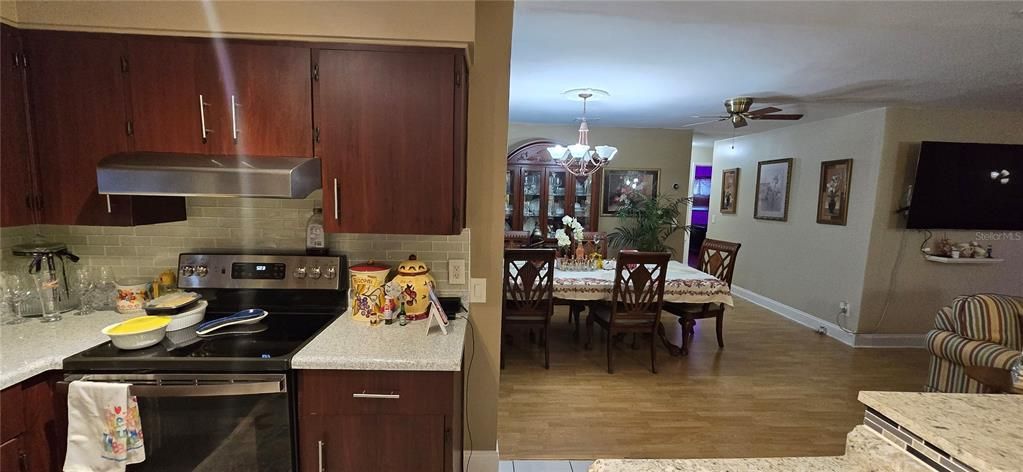 En Renta: $2,450 (3 camas, 2 baños, 1729 Pies cuadrados)