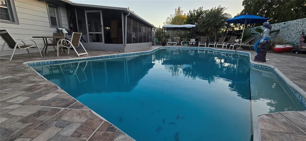 En Renta: $2,450 (3 camas, 2 baños, 1729 Pies cuadrados)