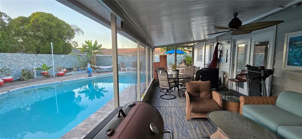 En Renta: $2,450 (3 camas, 2 baños, 1729 Pies cuadrados)