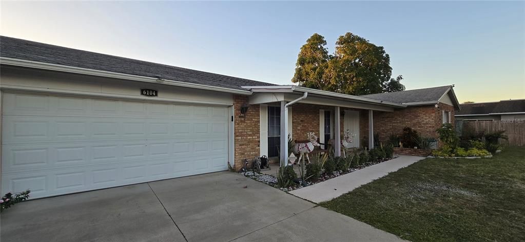 En Renta: $2,450 (3 camas, 2 baños, 1729 Pies cuadrados)