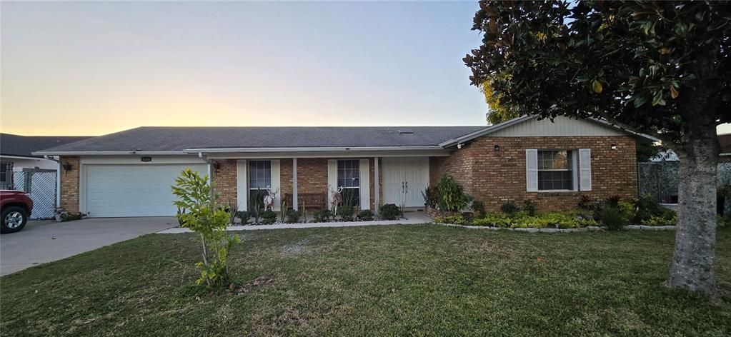 En Renta: $2,450 (3 camas, 2 baños, 1729 Pies cuadrados)