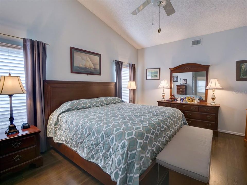 For Sale: $425,000 (3 beds, 2 baths, 2155 Square Feet)