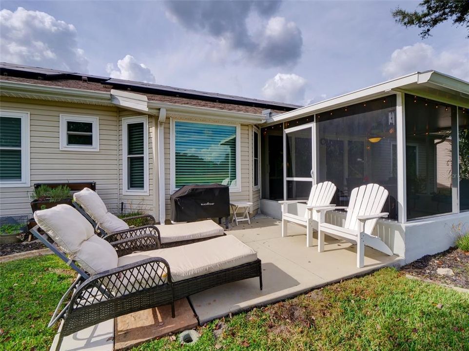 For Sale: $425,000 (3 beds, 2 baths, 2155 Square Feet)