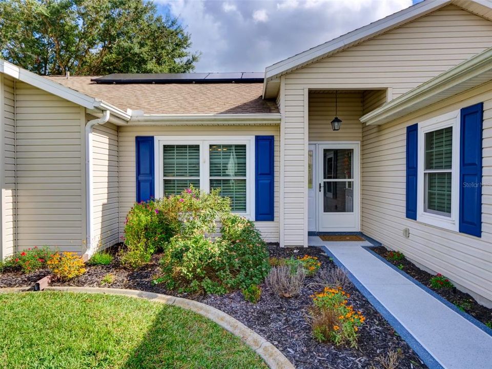 For Sale: $425,000 (3 beds, 2 baths, 2155 Square Feet)