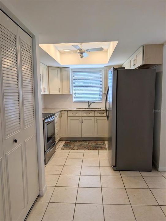 For Sale: $195,000 (2 beds, 2 baths, 1210 Square Feet)