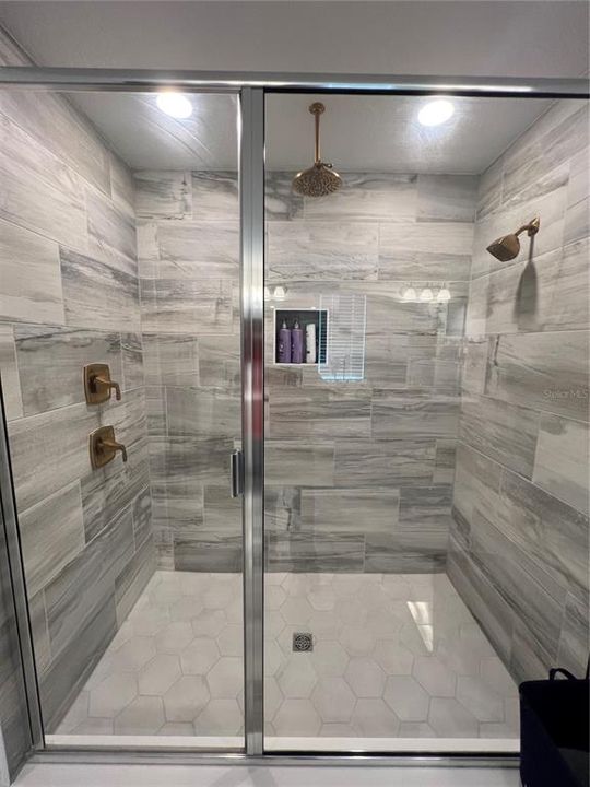 待售: $649,990 (5 贝兹, 4 浴室, 3522 平方英尺)