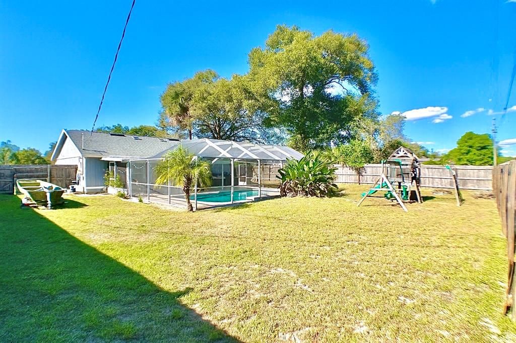 En Venta: $268,000 (3 camas, 2 baños, 933 Pies cuadrados)