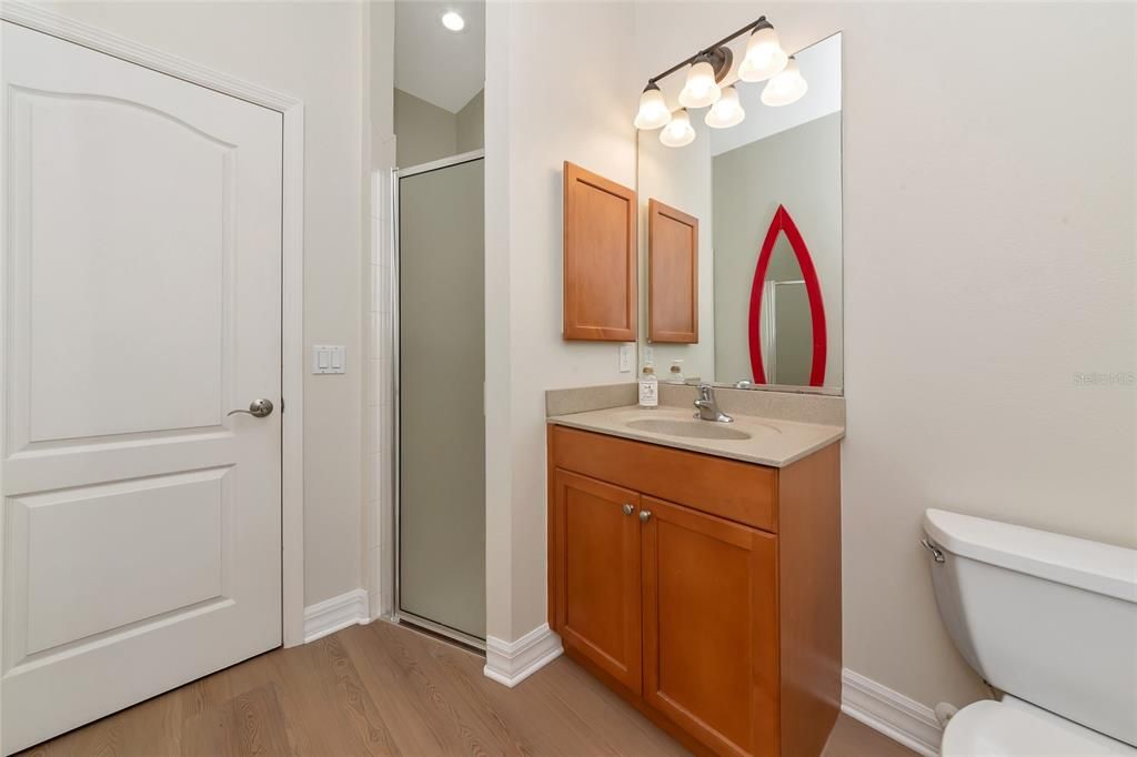 For Sale: $885,000 (4 beds, 3 baths, 2734 Square Feet)