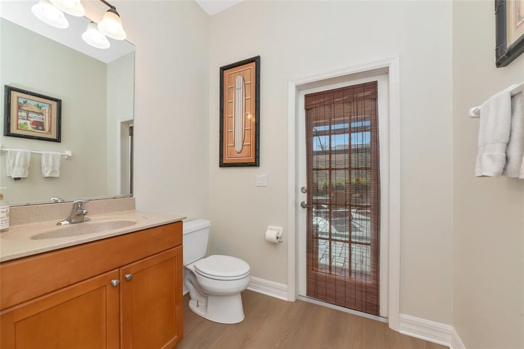 For Sale: $885,000 (4 beds, 3 baths, 2734 Square Feet)