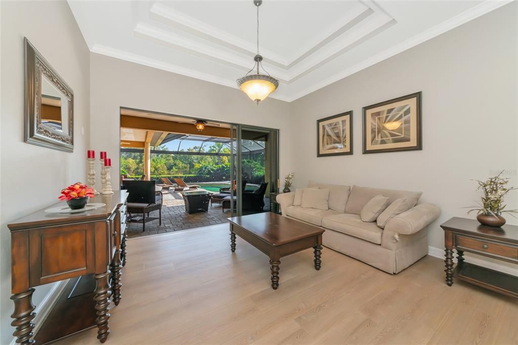 For Sale: $885,000 (4 beds, 3 baths, 2734 Square Feet)