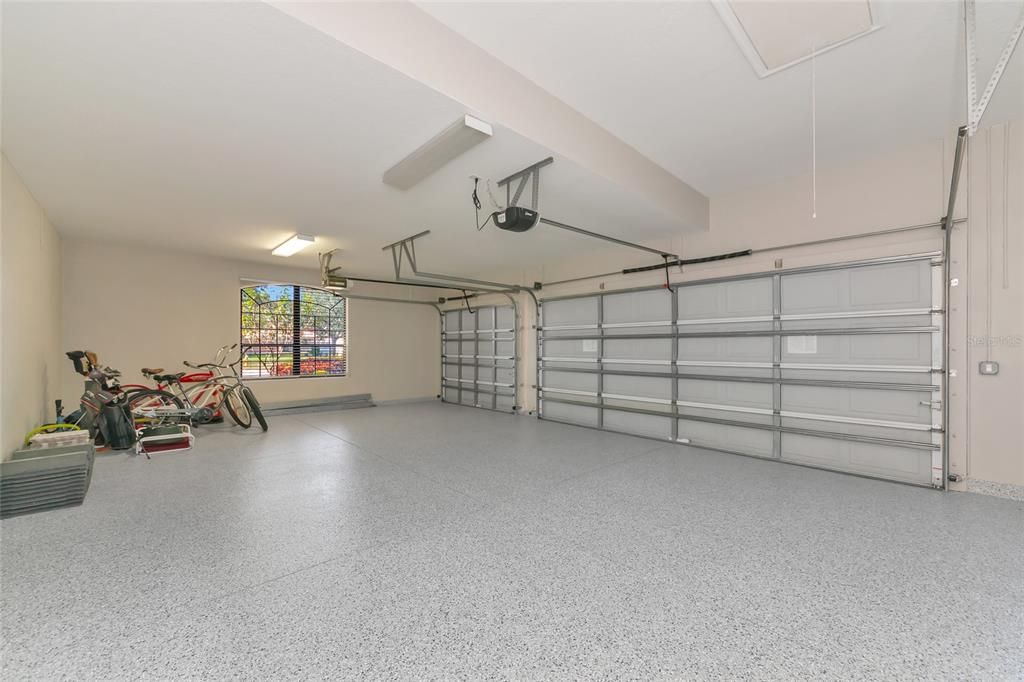 For Sale: $885,000 (4 beds, 3 baths, 2734 Square Feet)