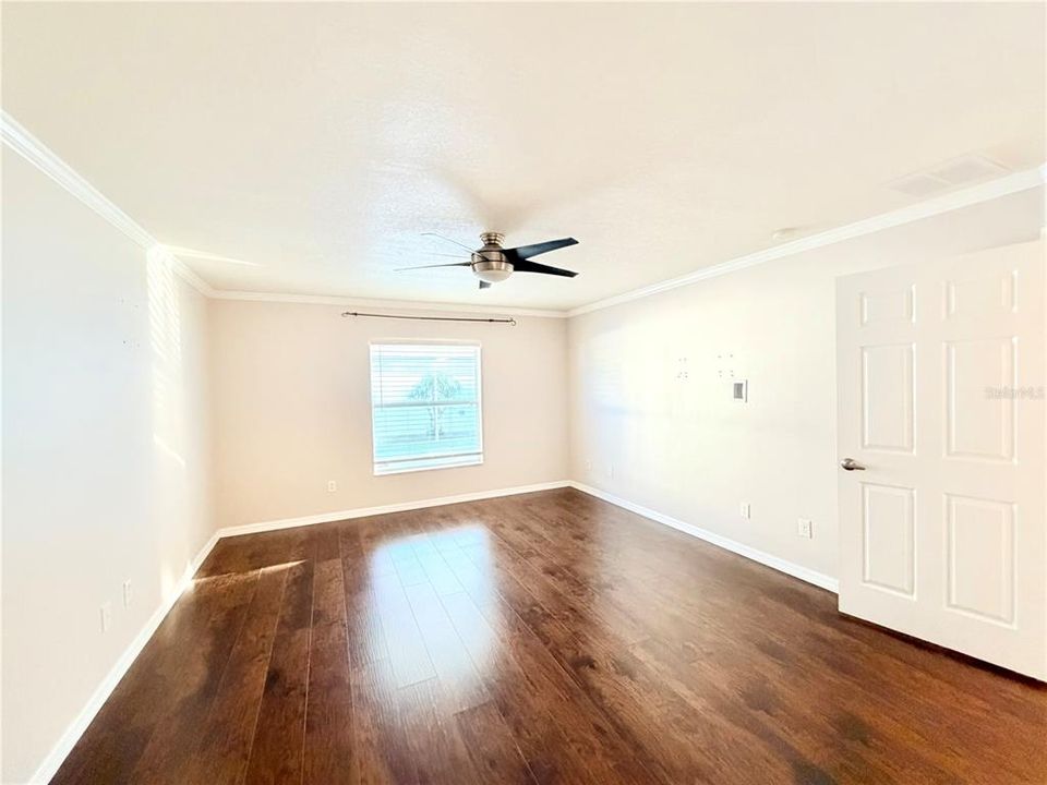 For Sale: $474,900 (4 beds, 3 baths, 2759 Square Feet)