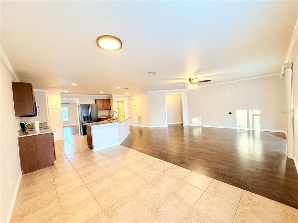 For Sale: $474,900 (4 beds, 3 baths, 2759 Square Feet)