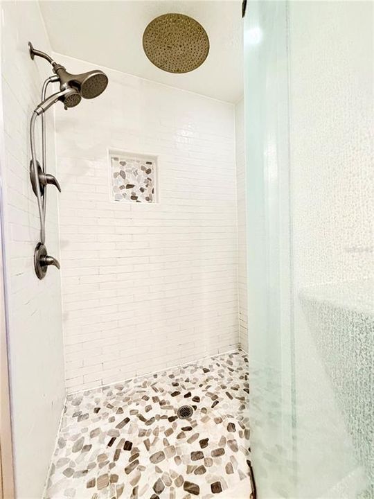 For Sale: $474,900 (4 beds, 3 baths, 2759 Square Feet)