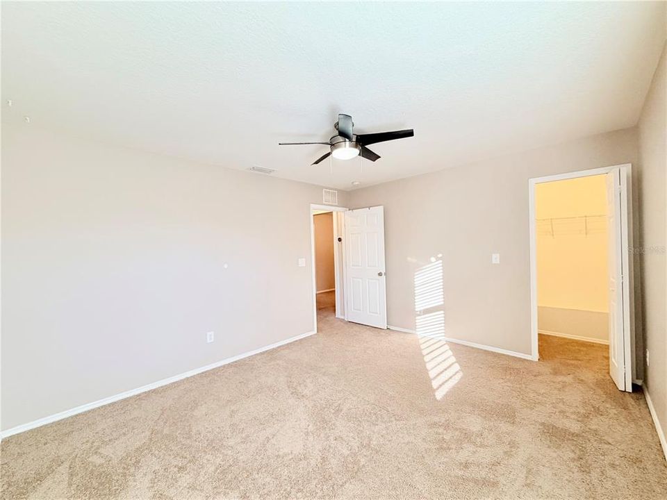 For Sale: $474,900 (4 beds, 3 baths, 2759 Square Feet)